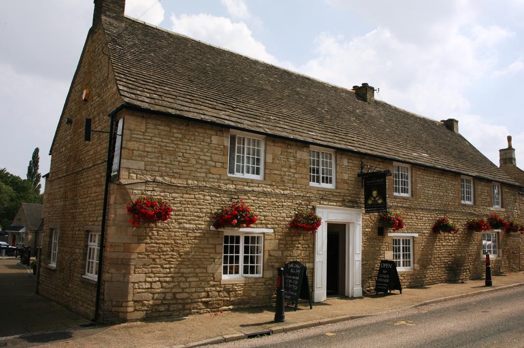 Queens Head Inn Nassington Exterior foto
